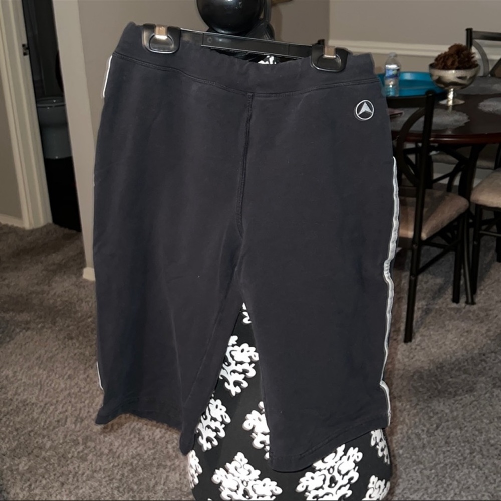 Cache black shorts